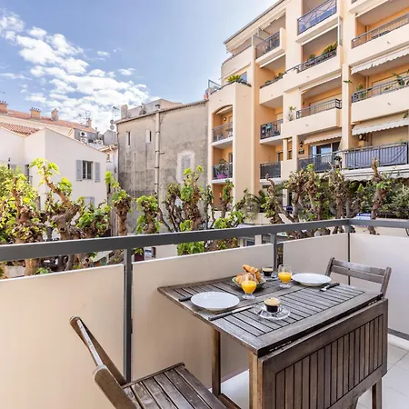 Duplex 2 Terrasse, Meynadier- Forville A2b234